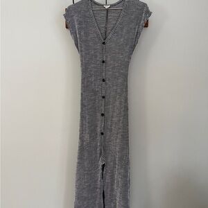 Caution to the Wind Striped Button-Front Midi Dress — M